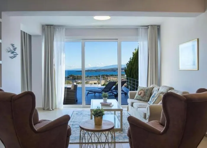 Kanfis With Panoramic View Apartment *