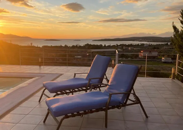 Kanfis With Panoramic View * Galaxidi